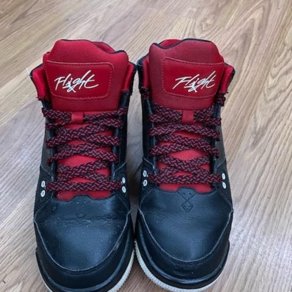 Red and black Flight jordan sneakers size 6.5